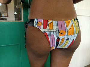 
                  
                    Hip bikini bottom
                  
                